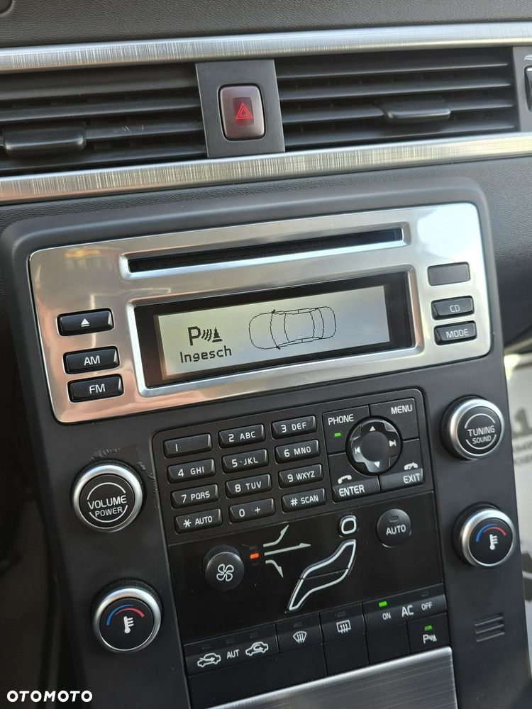 Volvo V70 - 32