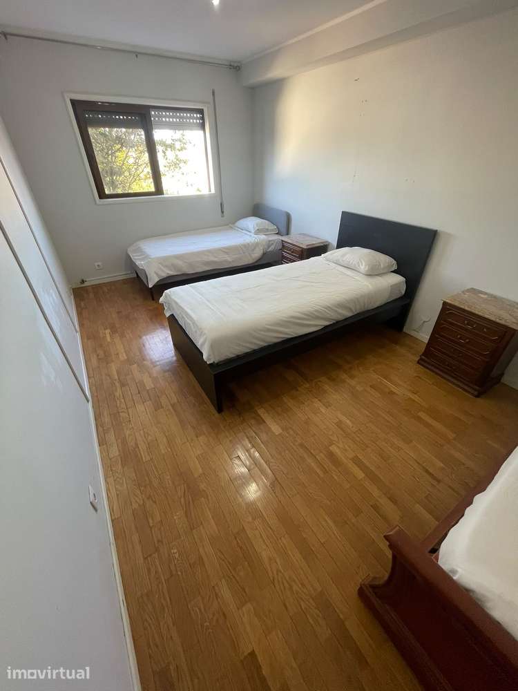 Arrendamento de cama num quarto para duas pessoas - Grande imagem: 5/11