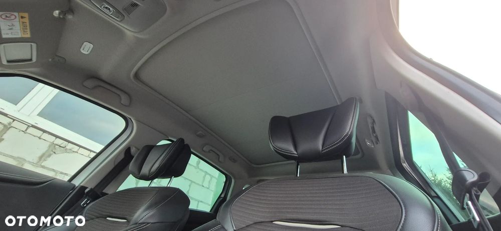 Renault Grand Scenic - 18