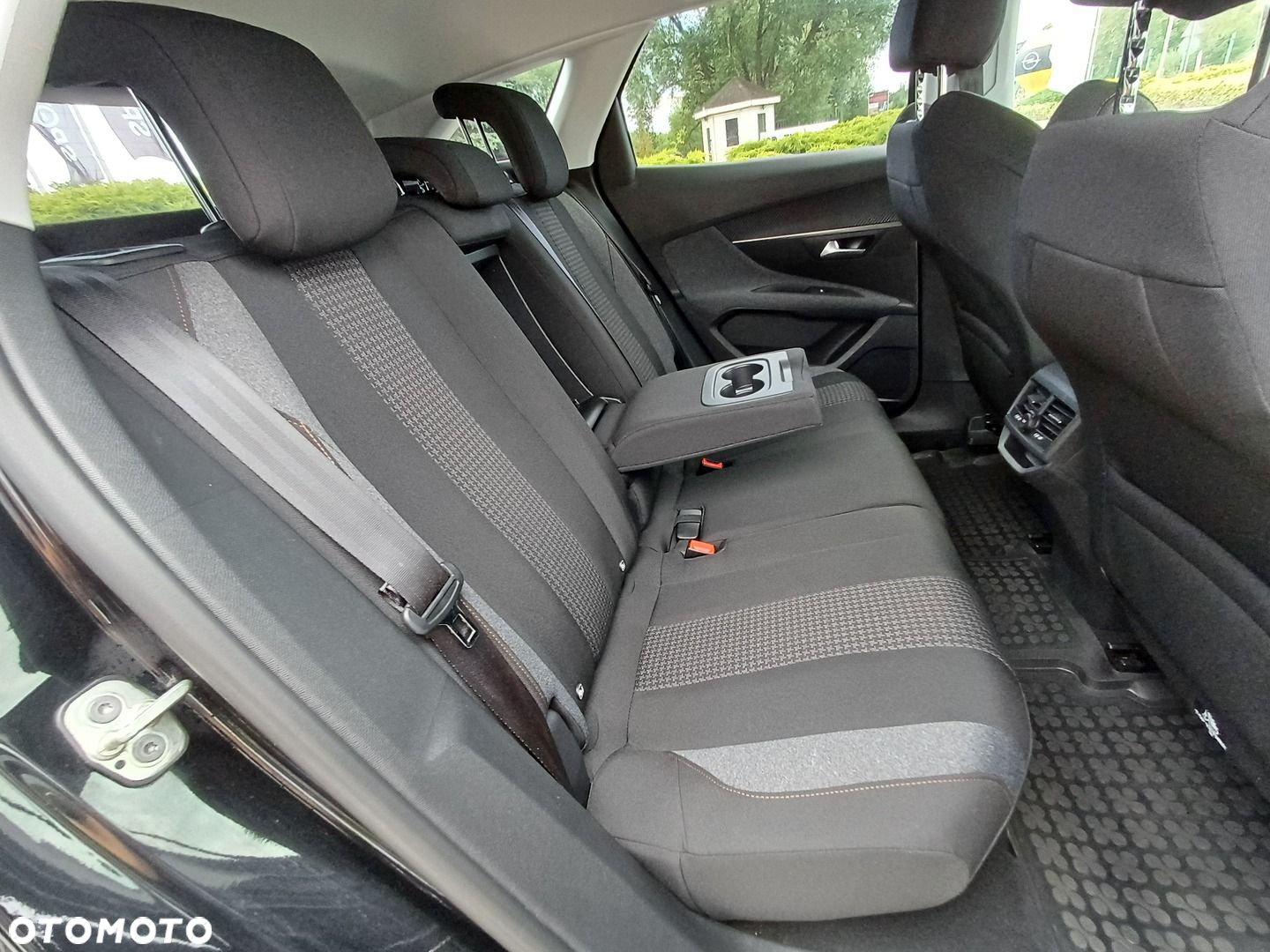 Peugeot 3008 - 31