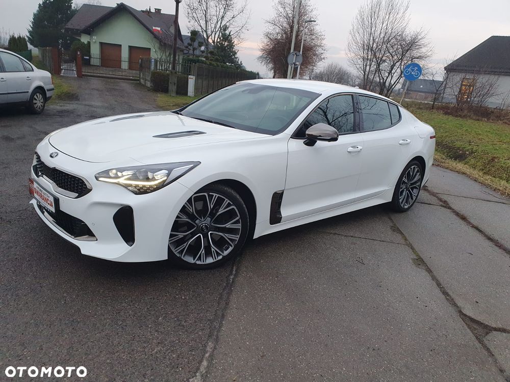 Kia Stinger 2.0 T-GDI GT Line - 27