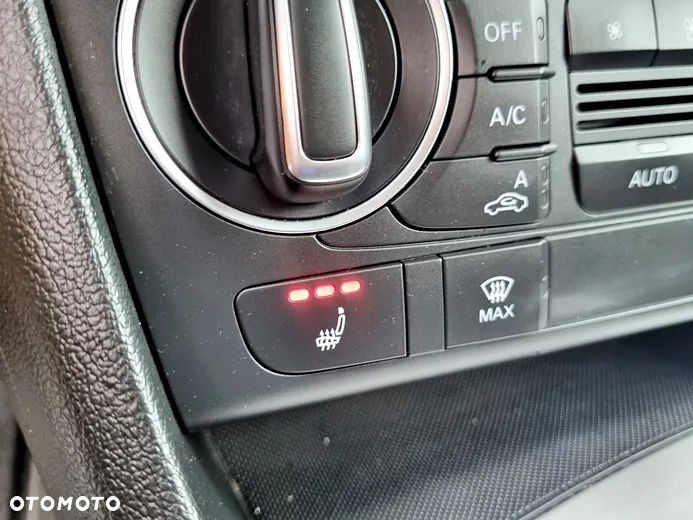Audi Q3 2.0 TDI Design - 33