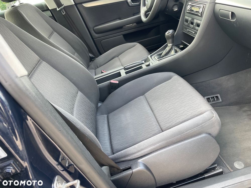 Audi A4 Limousine 2 - 17