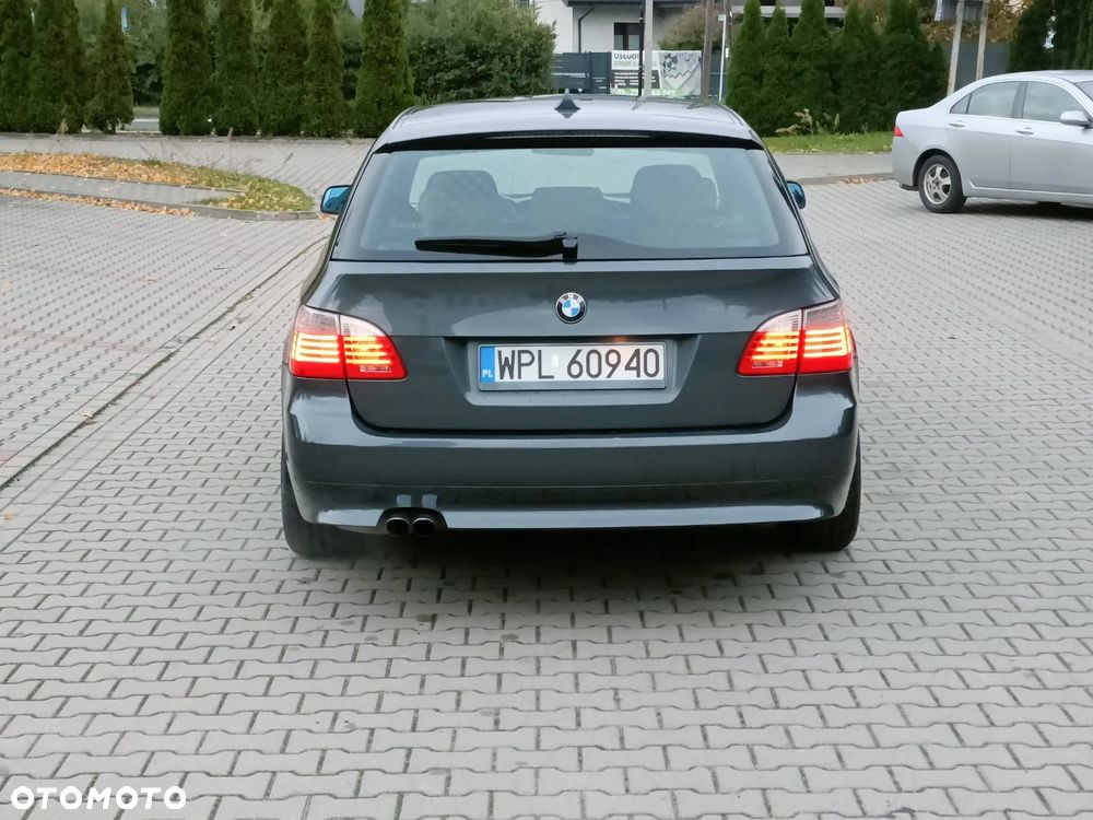 BMW Seria 5 ver-530xi-touring - 6