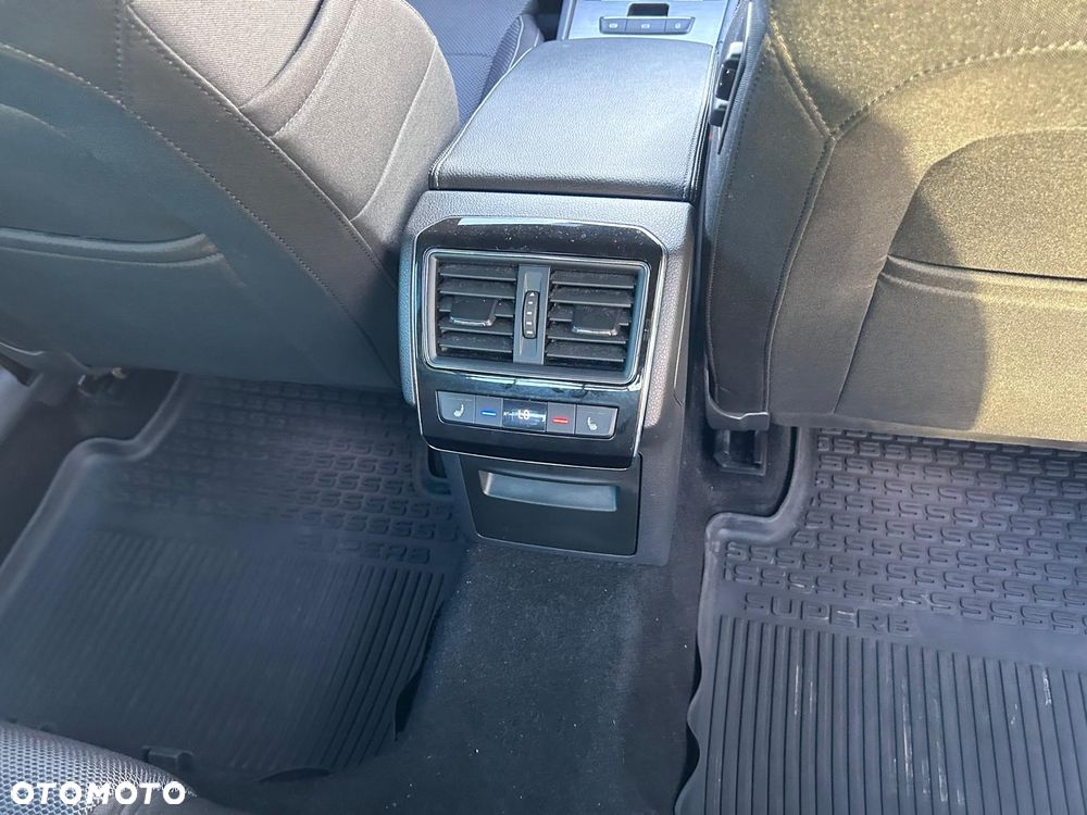 Skoda Superb 2.0 TSI Style DSG - 20