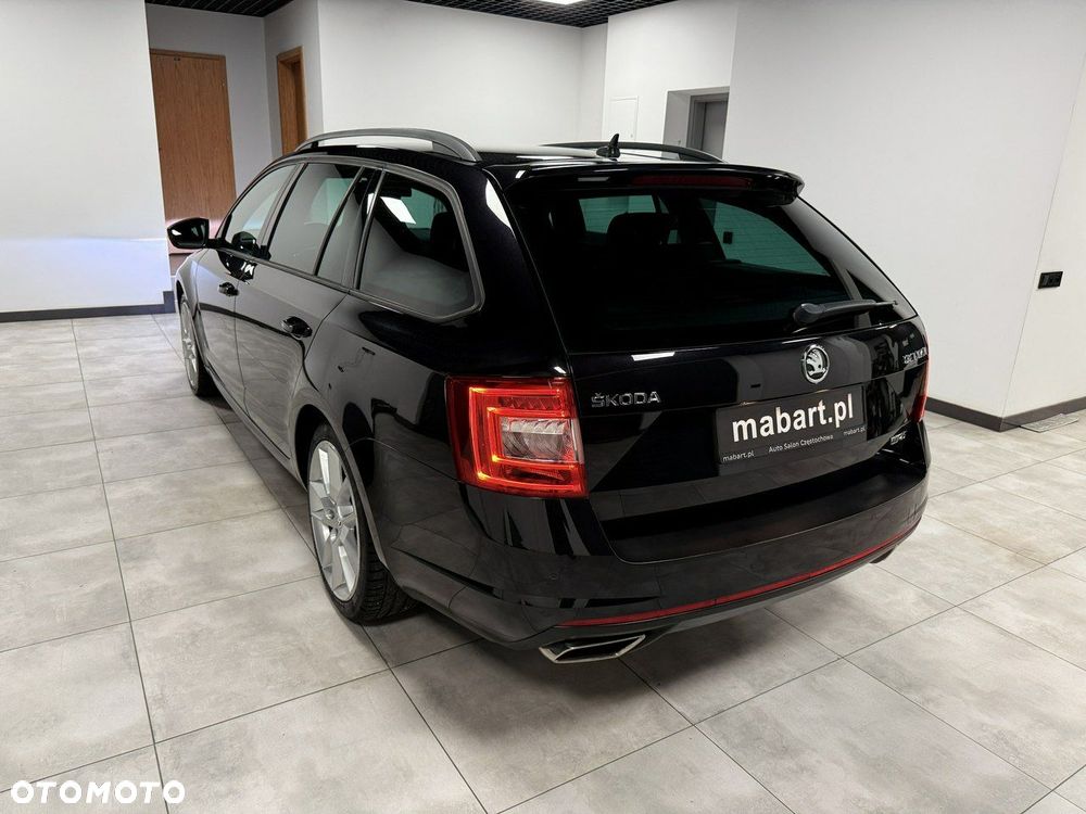 Skoda Octavia 2.0 TDI RS DSG - 4
