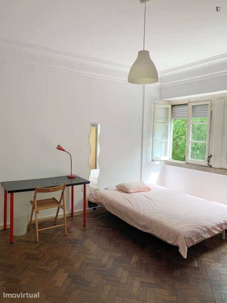 Quarto - localizado em Arroios Lisbon - Grande imagem: 4/18