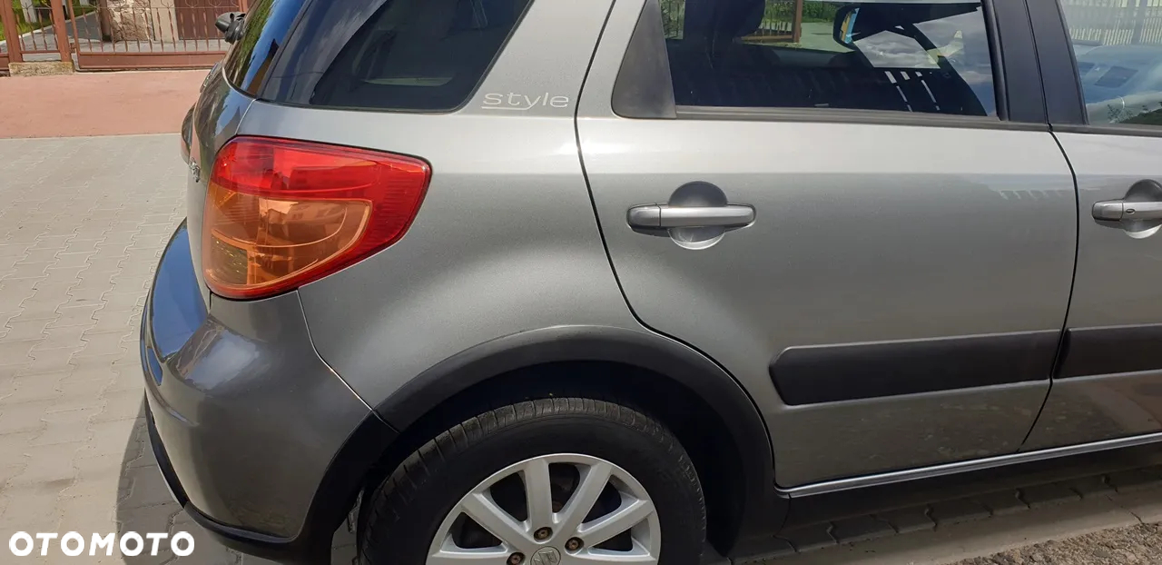 Suzuki SX4 1.6 VVT 4x2 Style - 8