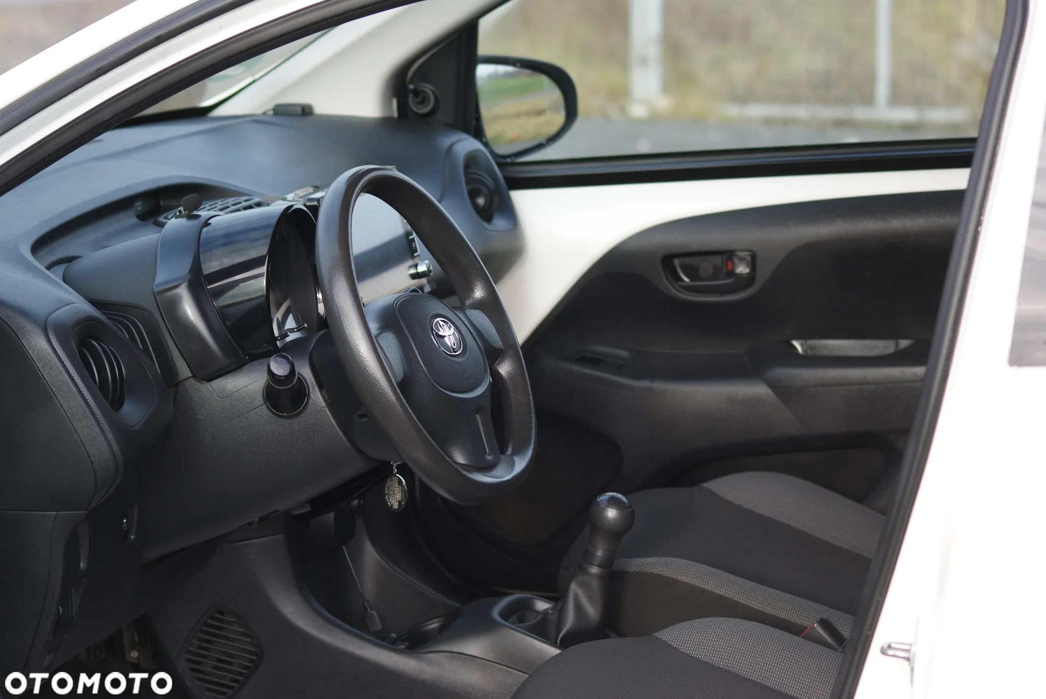 Toyota Aygo - 14