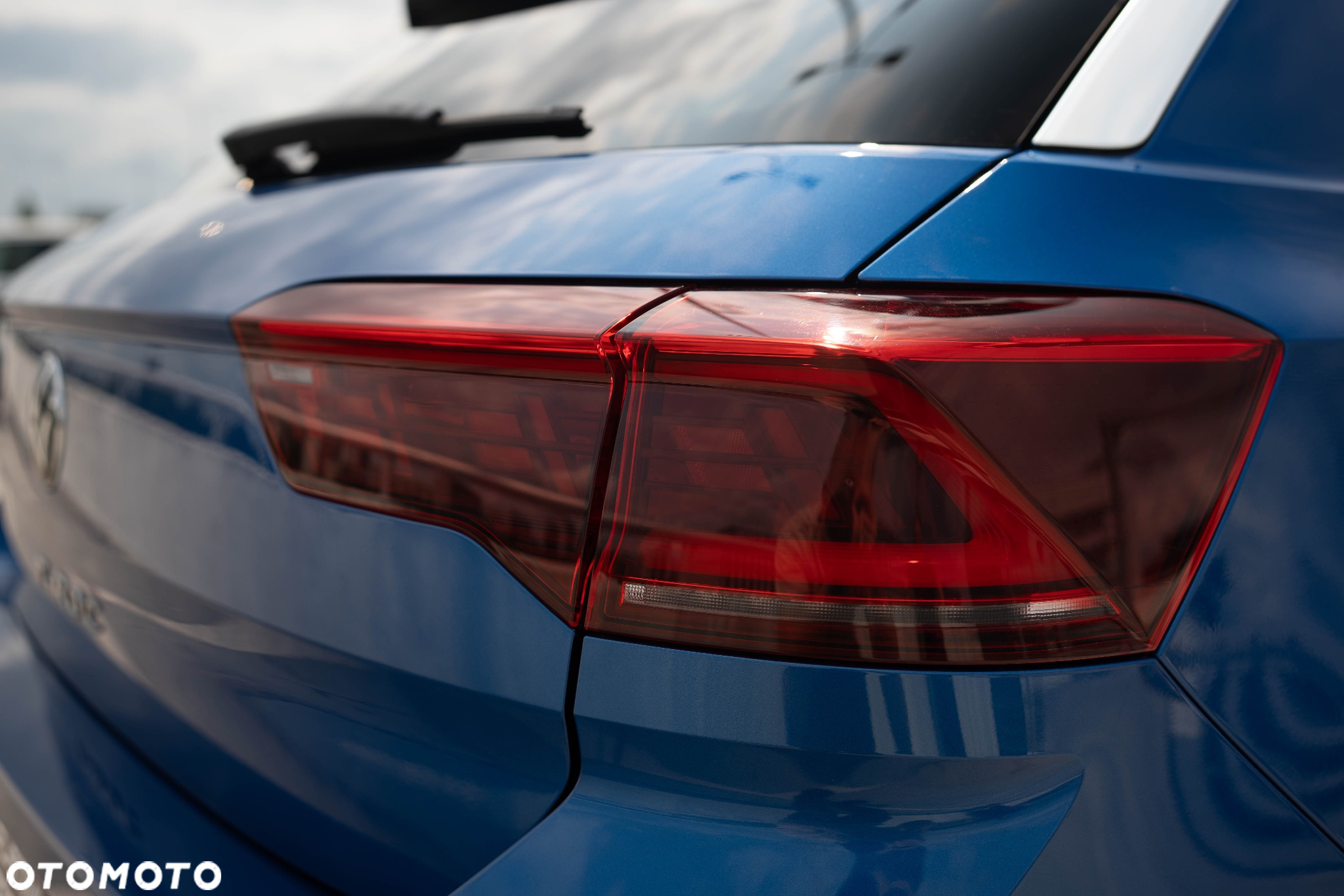 Volkswagen T-Roc - 8