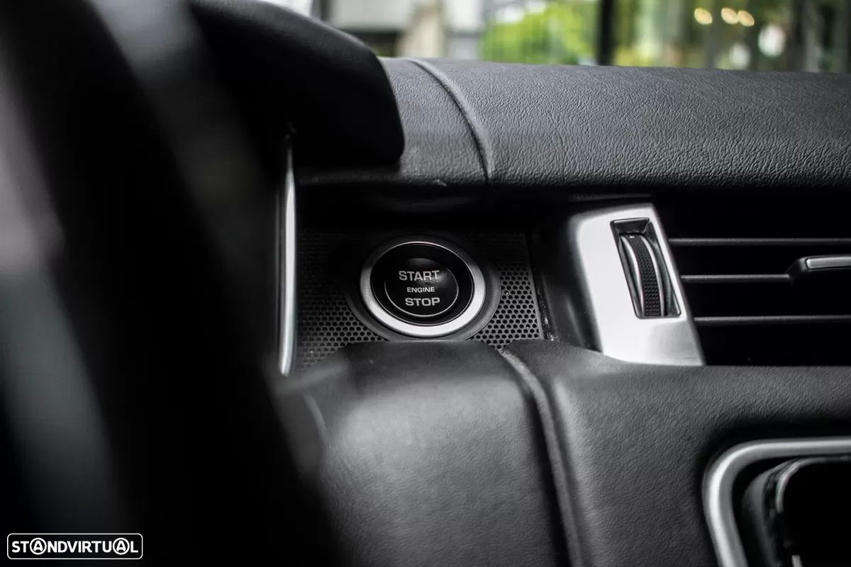 Land Rover Range Rover Sport 3.0 SDV6 HSE Dynamic - 18