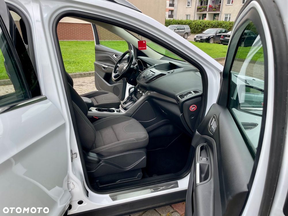 Ford Kuga 2.0 TDCi 4WD Titanium - 14