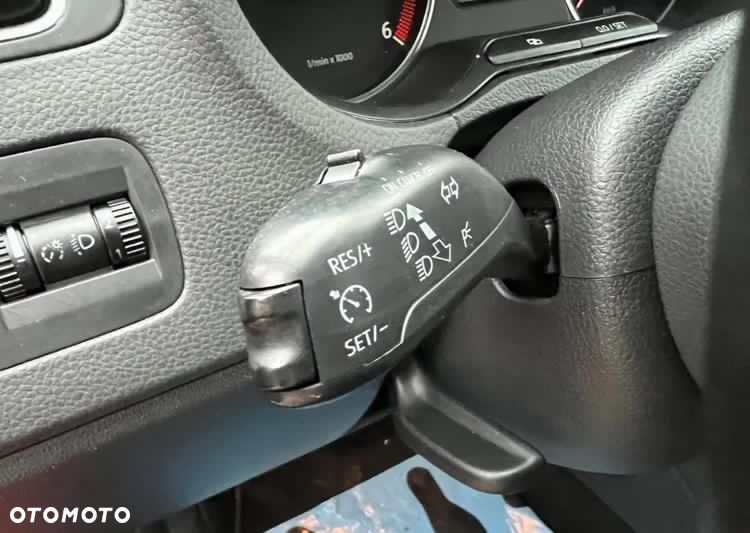 Volkswagen Polo 1.6 TDI DPF Highline DSG - 17