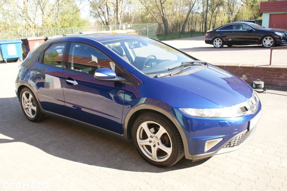 Honda Civic 1.4 i-VTEC - 1