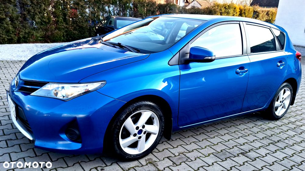 Toyota Auris - 33