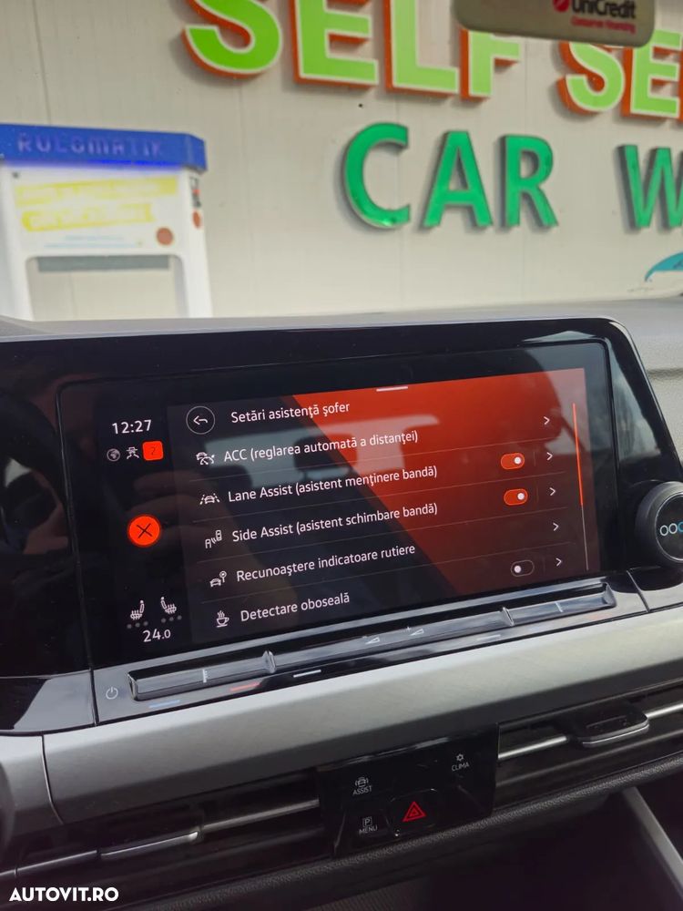 Volkswagen Golf 2.0 TDI SCR DSG United - 12