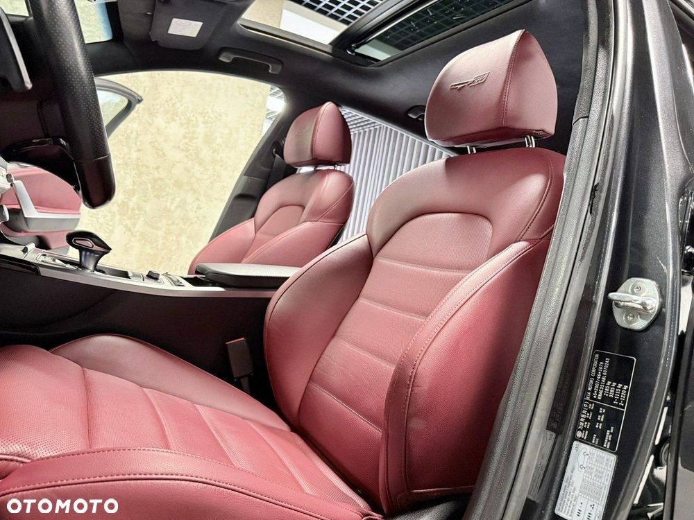 Kia Stinger 2.0 T-GDI GT Line - 24