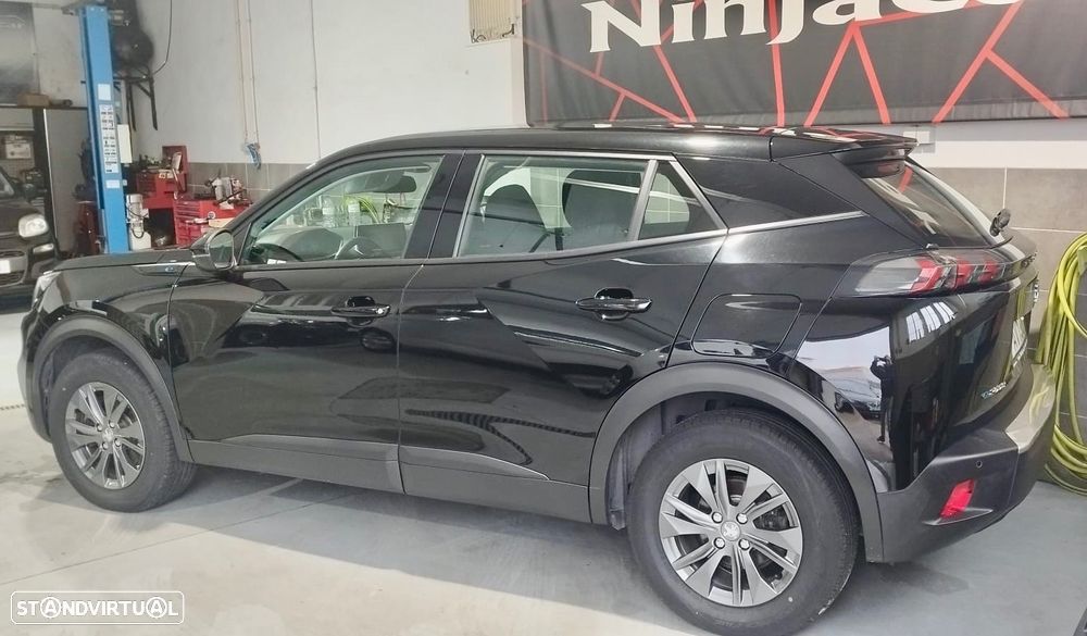 Peugeot e-2008 50 kWh Active Pack - 4