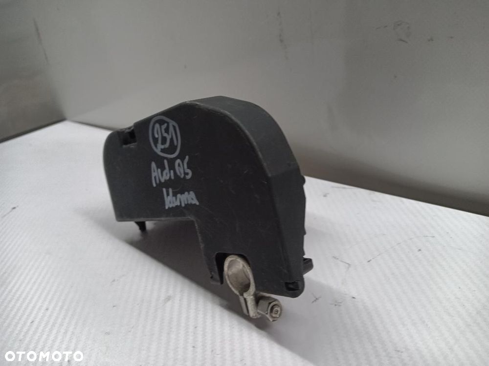 KLEMA AKUMULATORA 2.0 DIESEL AUDI Q5 80A915459D - 3