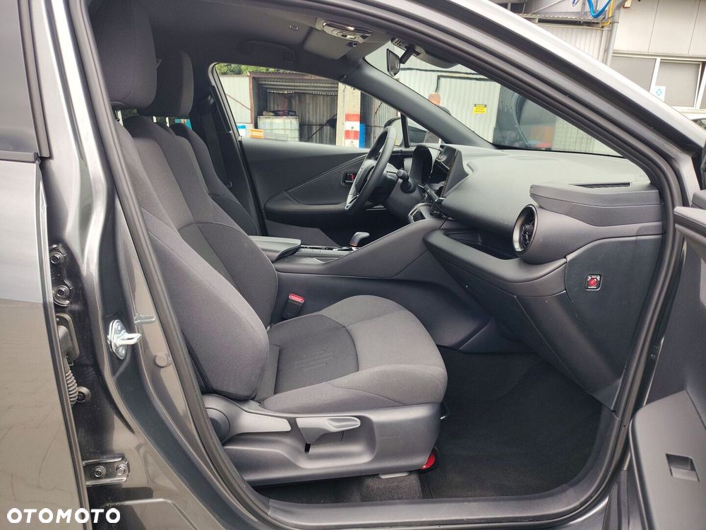 Toyota C-HR - 8