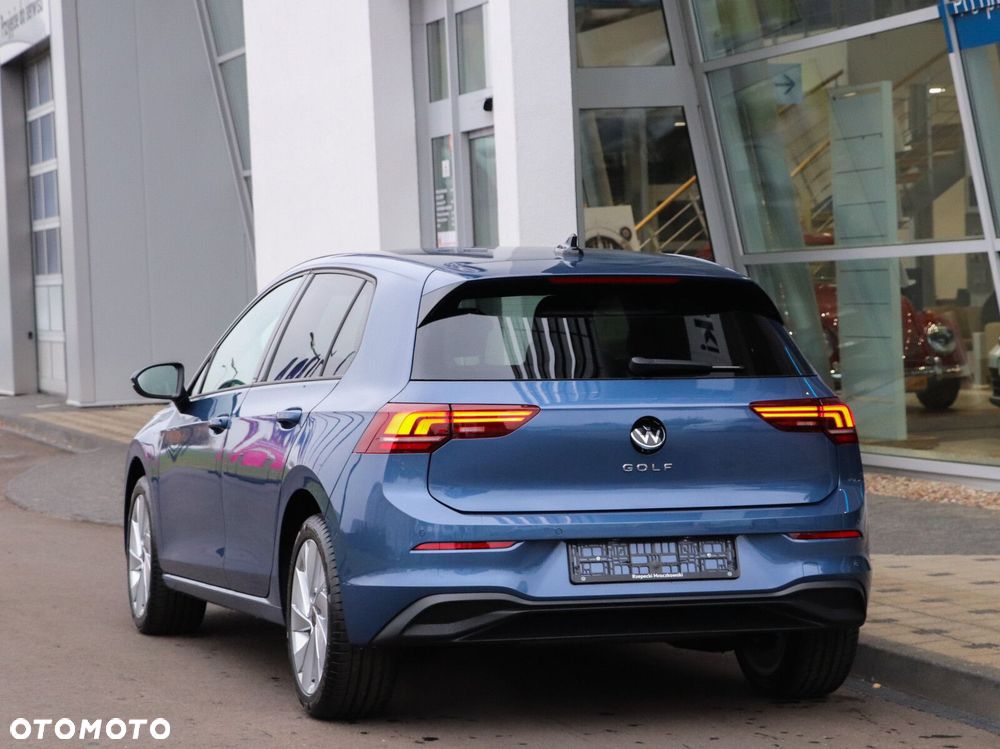 Volkswagen Golf - 4
