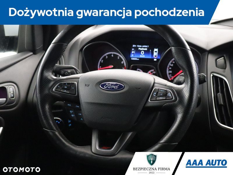 Ford Focus SW - 23