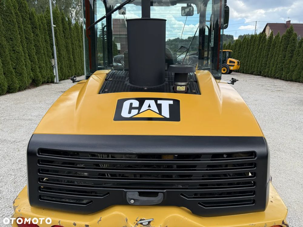 Caterpillar CAT 906 H / PIĘKNA / ORYGINAŁ / TYLKO 4014 MTH / SPROWADZONA Z NIEMIEC / MAŁE GABARYTY / BEZ DPF I ADBLUE / ZADBANA / 60 70 M 506 509 L30 L35 908 907 320 318 750 850 - 24
