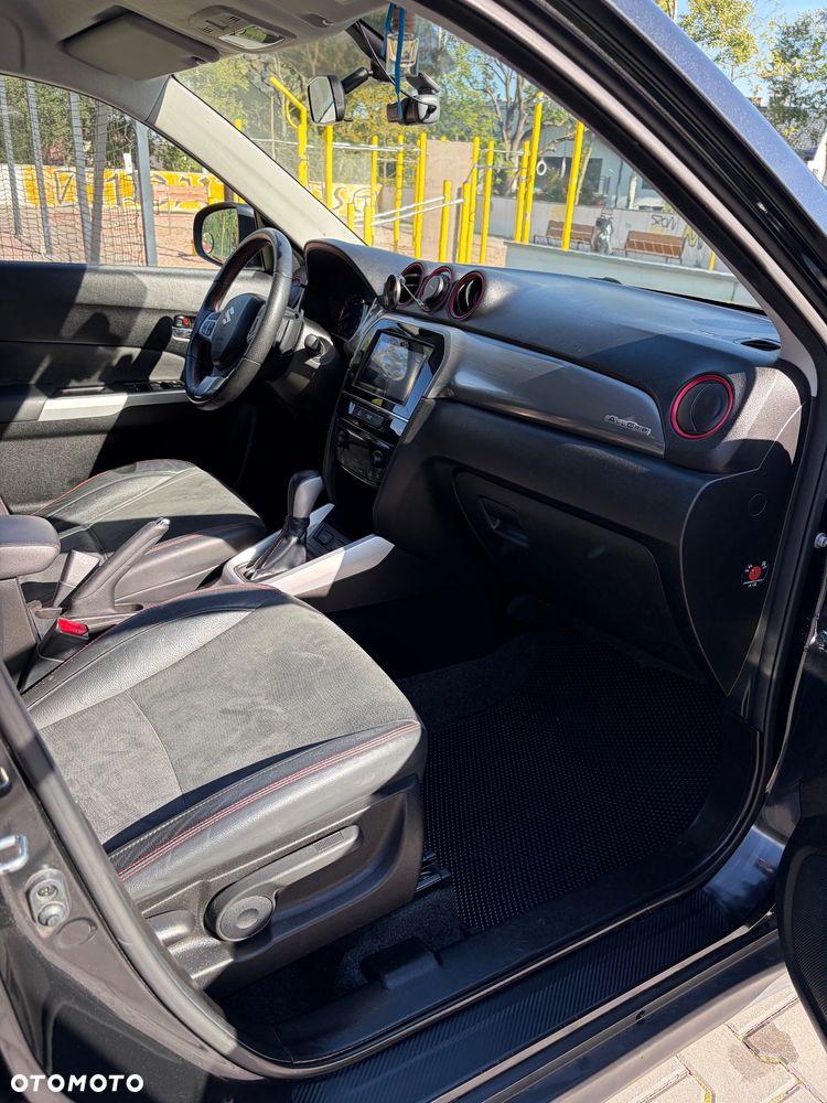 Suzuki Vitara 1.4 Boosterjet Premium 4WD - 16