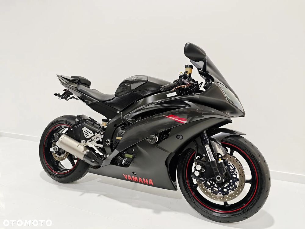 Yamaha R6 - 7