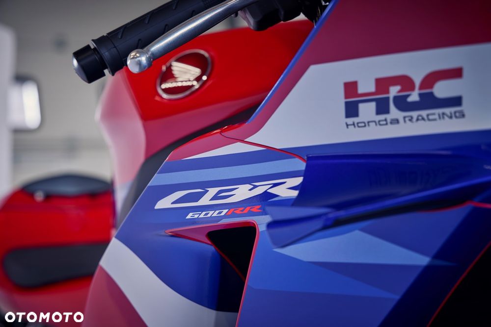 Honda CBR - 23