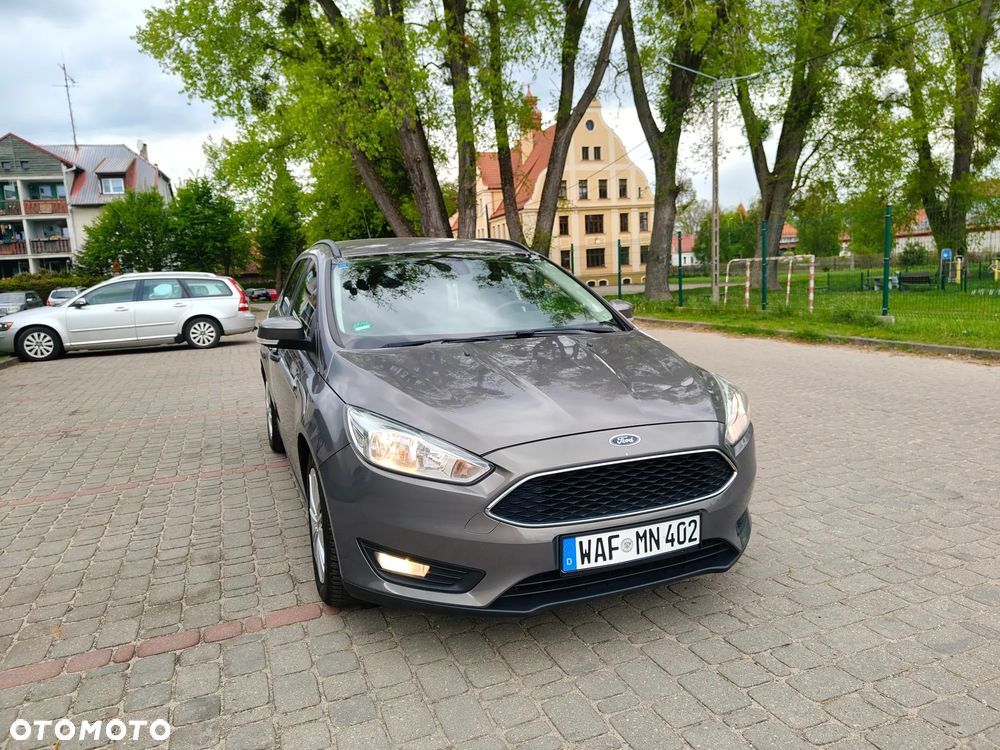 Ford Focus - 25
