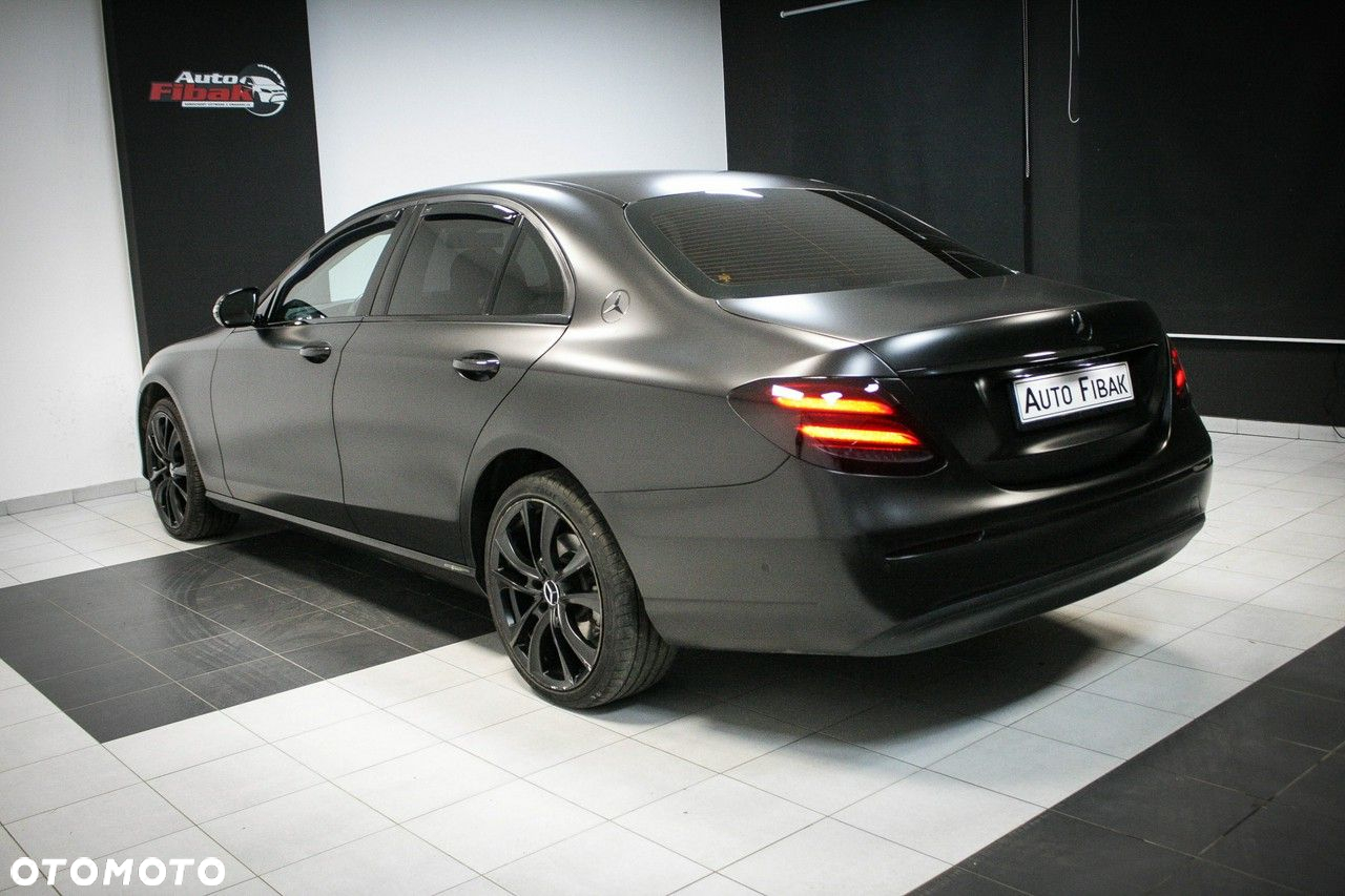 Mercedes-Benz Klasa E - 7