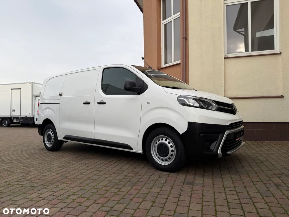 Toyota Proace 2,0 L2H1 - 5
