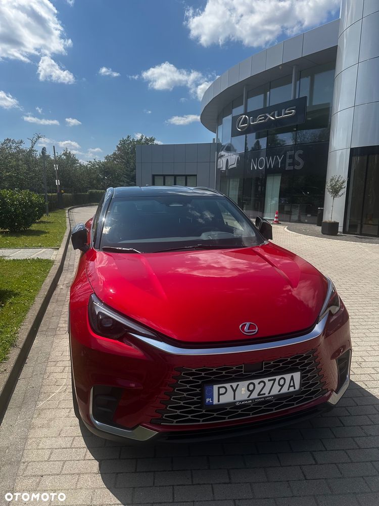 Lexus LBX 1.5 Hybrid Emotion - 1