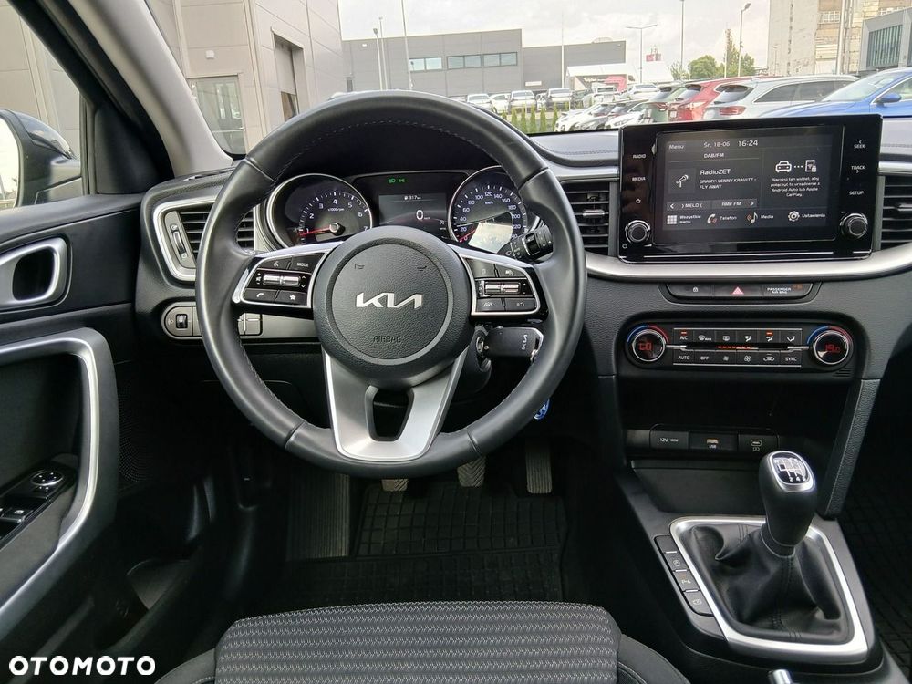 Kia Ceed 1.5 T-GDI M - 15