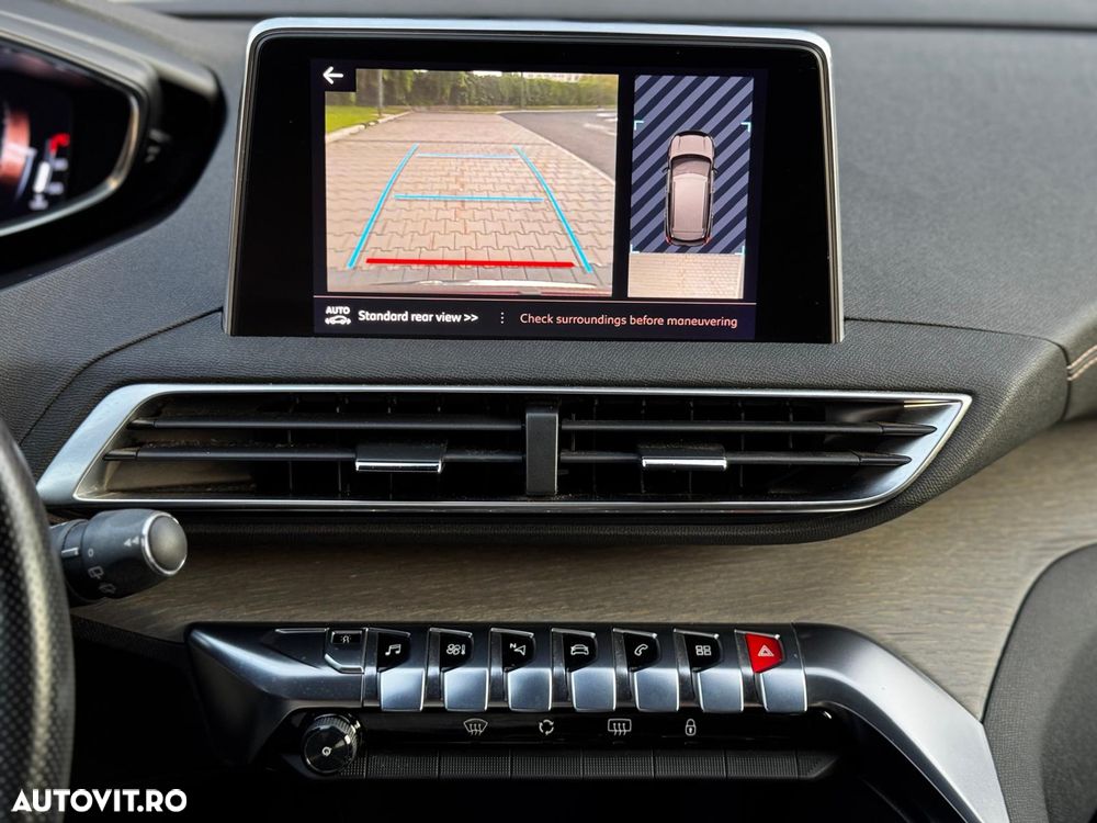 Peugeot 3008 BlueHDi 180 Stop & Start EAT6 GT - 7