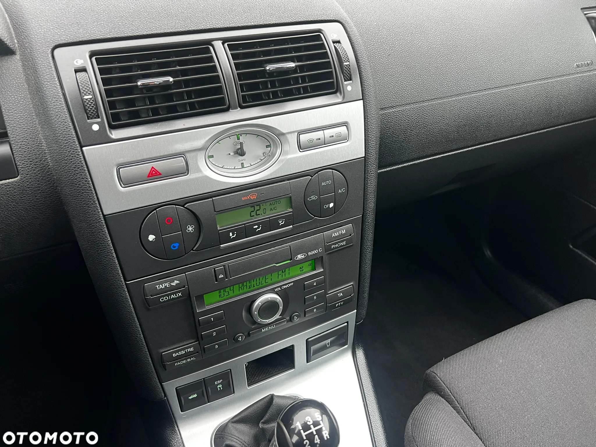 Ford Mondeo 2.0 Ambiente - 8