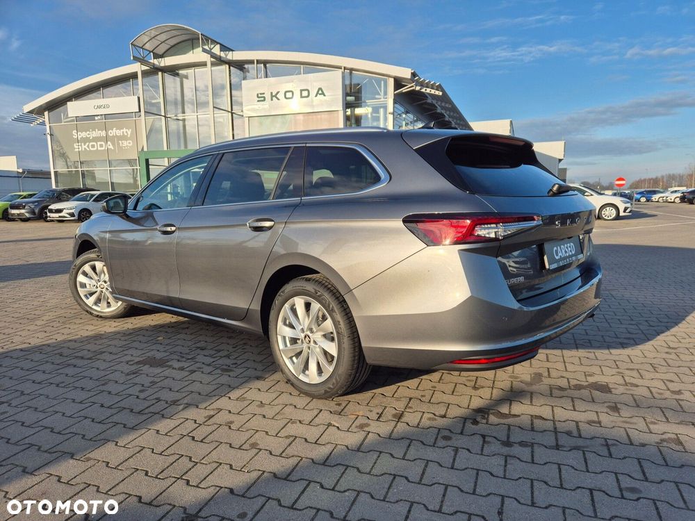 Skoda Superb 2.0 TDI SCR 4x4 Edition 130 DSG - 5
