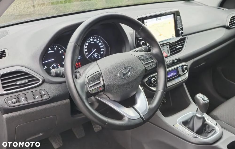 Hyundai i30 1.0 T-GDI YES!+ - 10