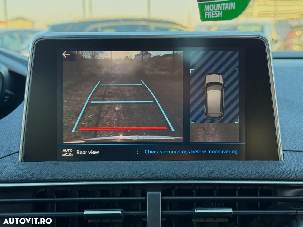 Peugeot 3008 1.6 BlueHDI S&S Allure - 22