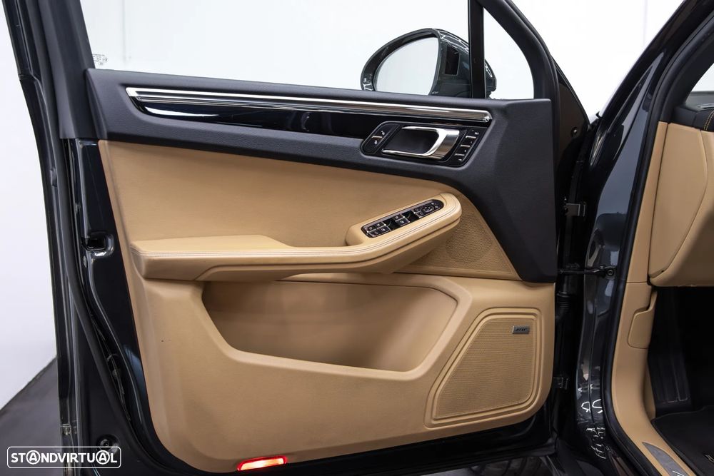 Porsche Macan S - 19