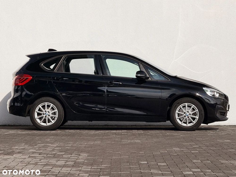 BMW Seria 2 218i - 4