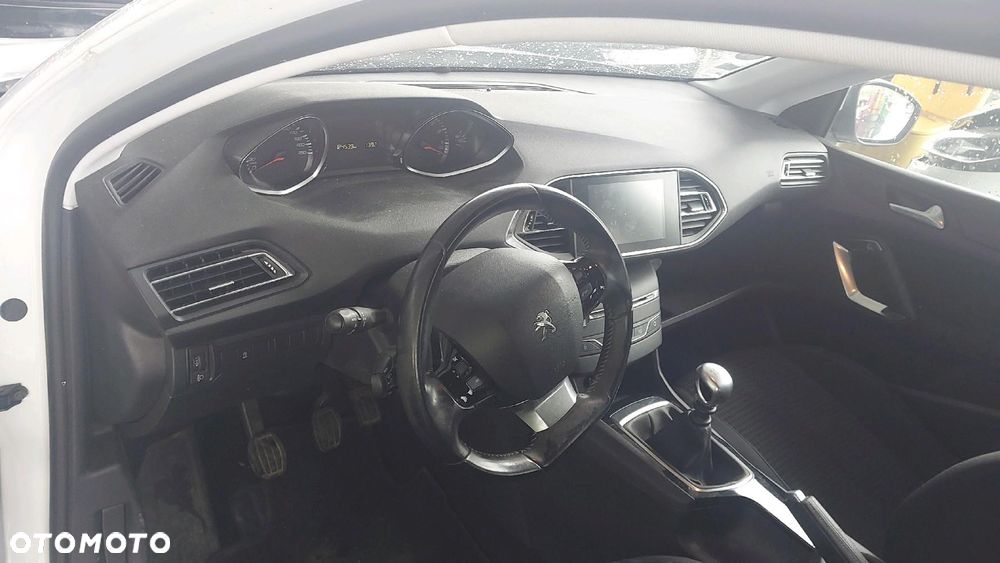 Peugeot 308 PureTech 110 Stop & Start Style - 9
