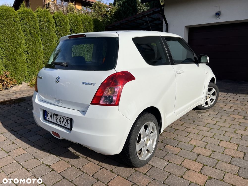 Suzuki Swift 1.3 GLX / Comfort - 2