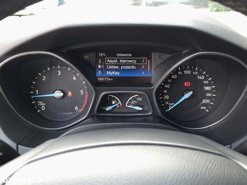 Ford Focus 2.0 TDCi Titanium ASS - 17