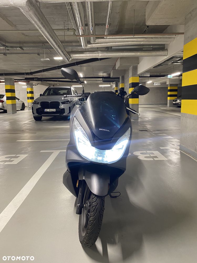 Honda PCX - 1