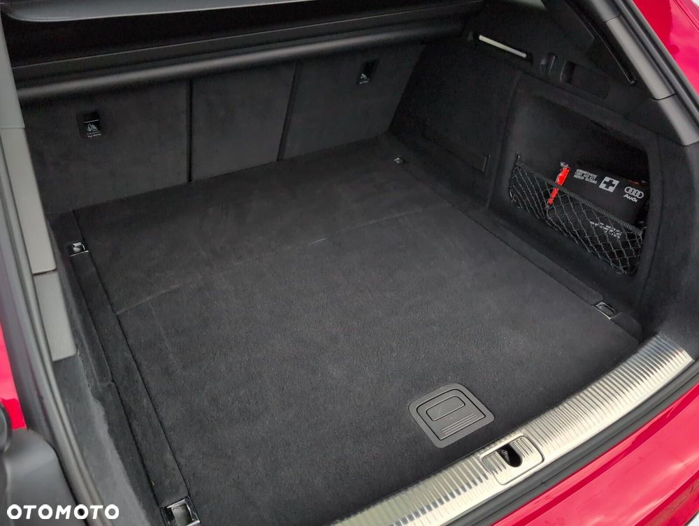 Audi A4 Avant - 9
