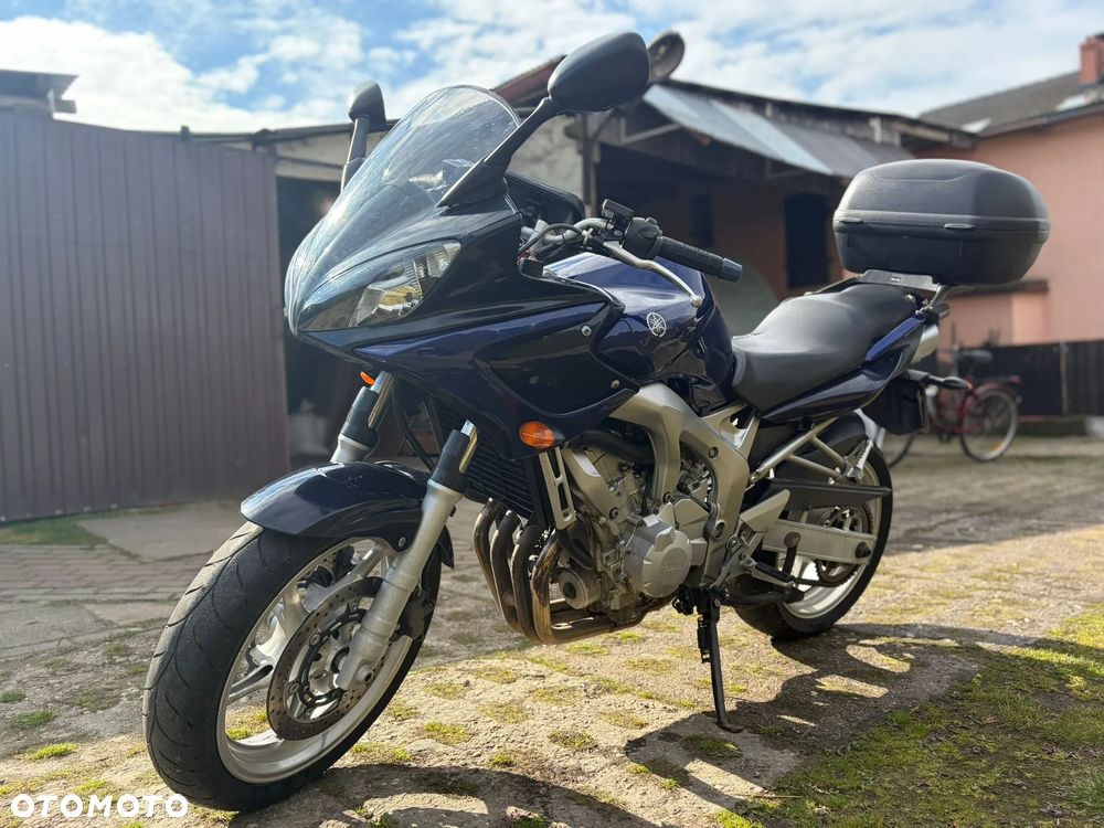 Yamaha FZ6 - 10