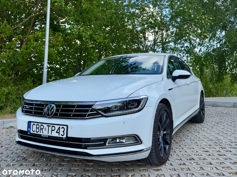 Volkswagen Passat 2.0 TDI SCR (BlueMotion Technology) DSG Highline - 1