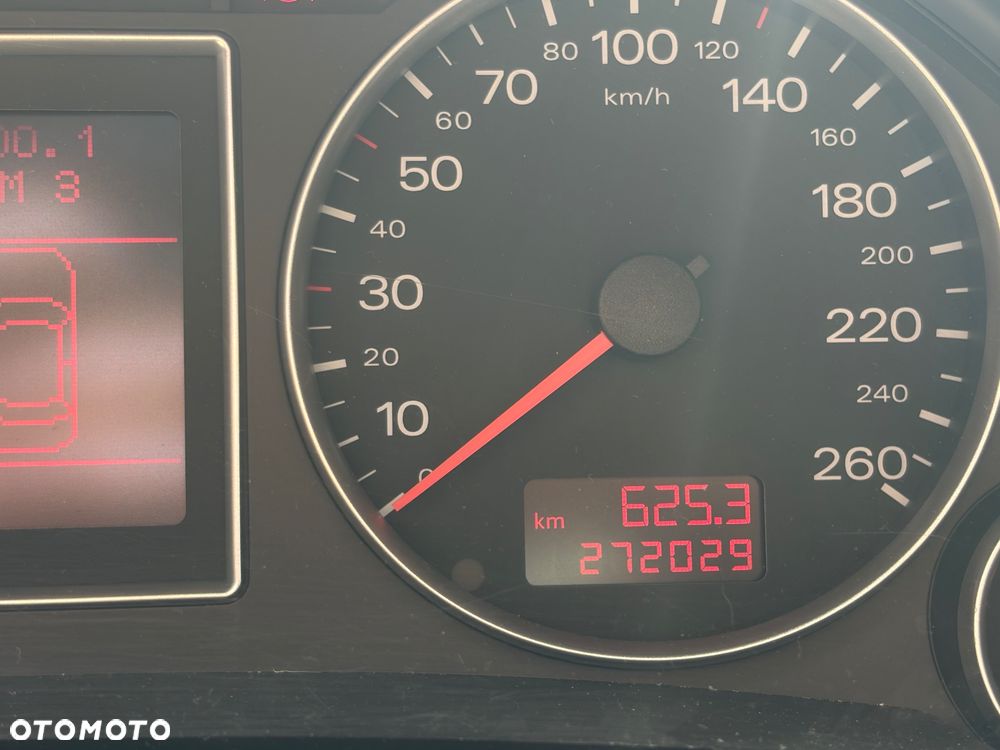 Audi A4 Limousine - 10